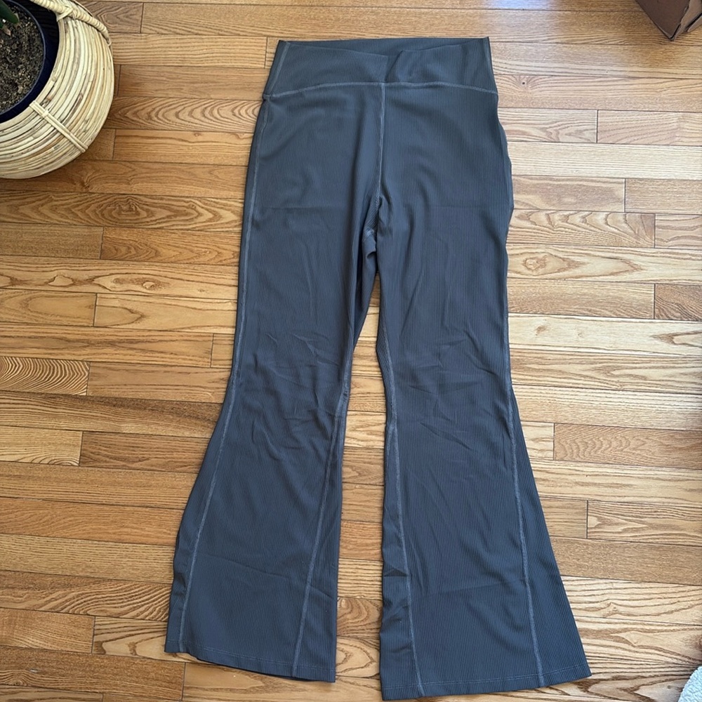 Flared Ribbed Active Pant - Picture 1 of 2
